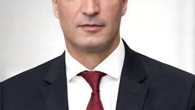 وزير الصناعة